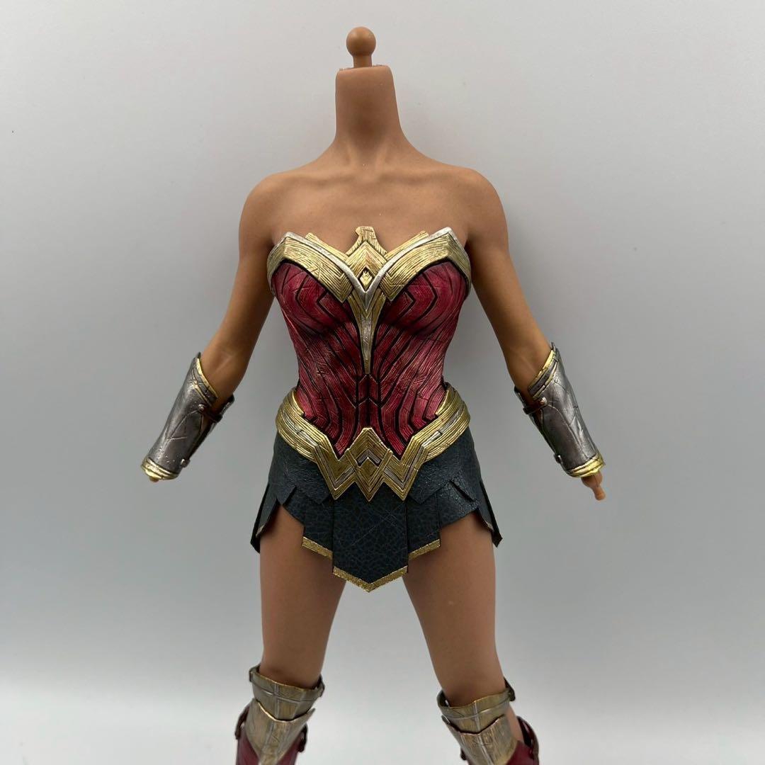 ホットトイズ　1/6　フィギュア　ワンダーウーマン　検　TBリーグ　素体