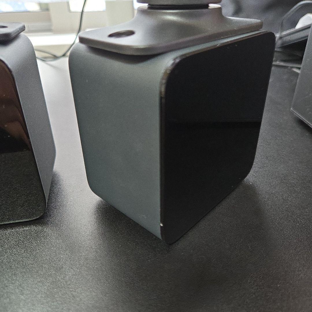 HTC Vive ベースステーション1.0 2個セット 中古