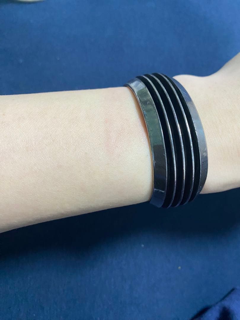 専用Tom Hawk スターリングシルバーブレスレットバングルトムホーク4ライン