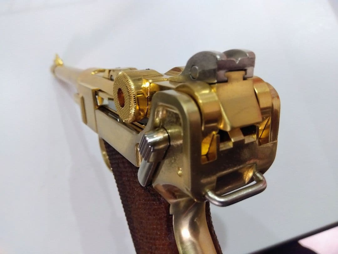 マルシン 金属製モデルガン LUGER P08 MARINE 木製グリップ