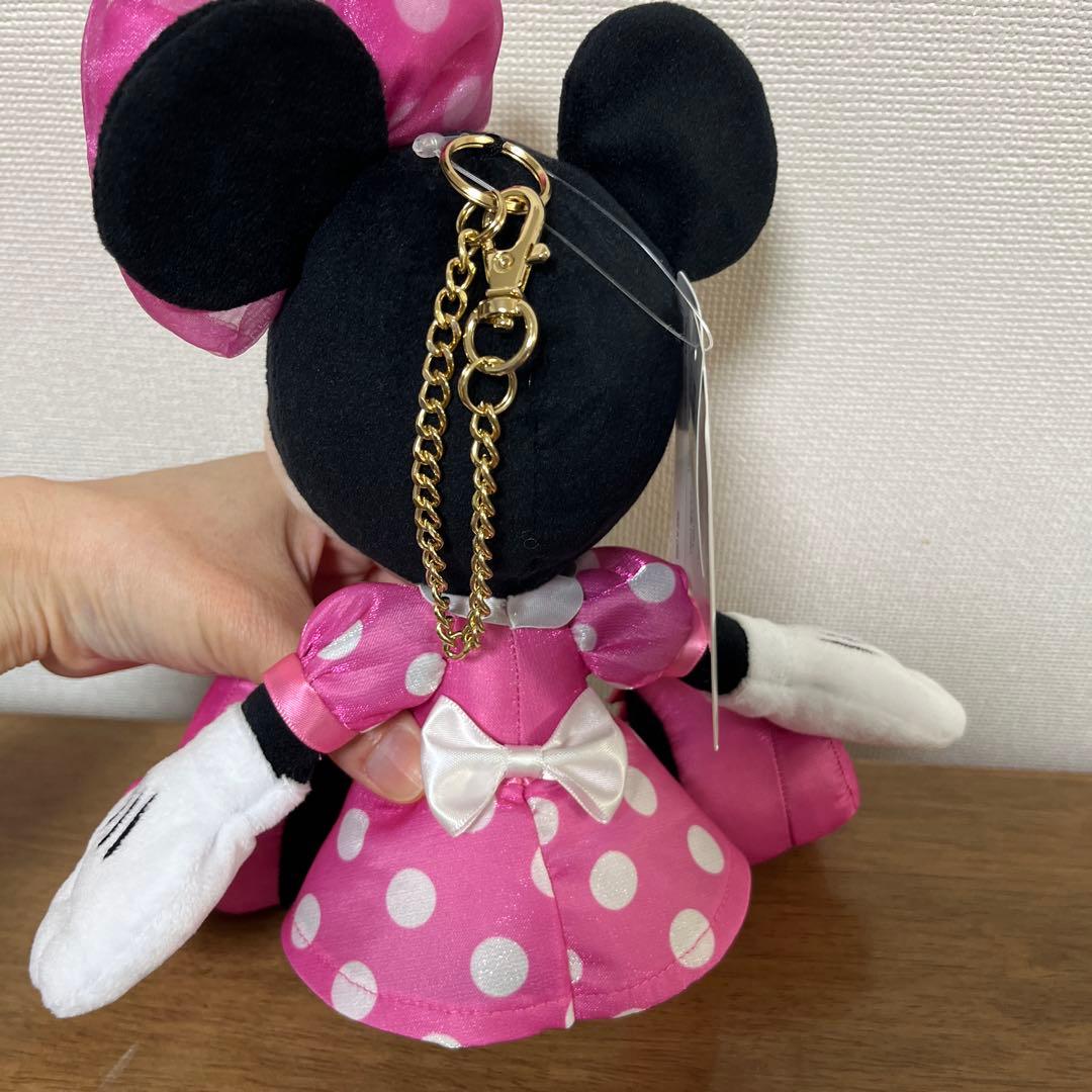【新品未使用タグ付き】ミニー ぬいぐるみキーチェーン　ピンク　ミニーの日
