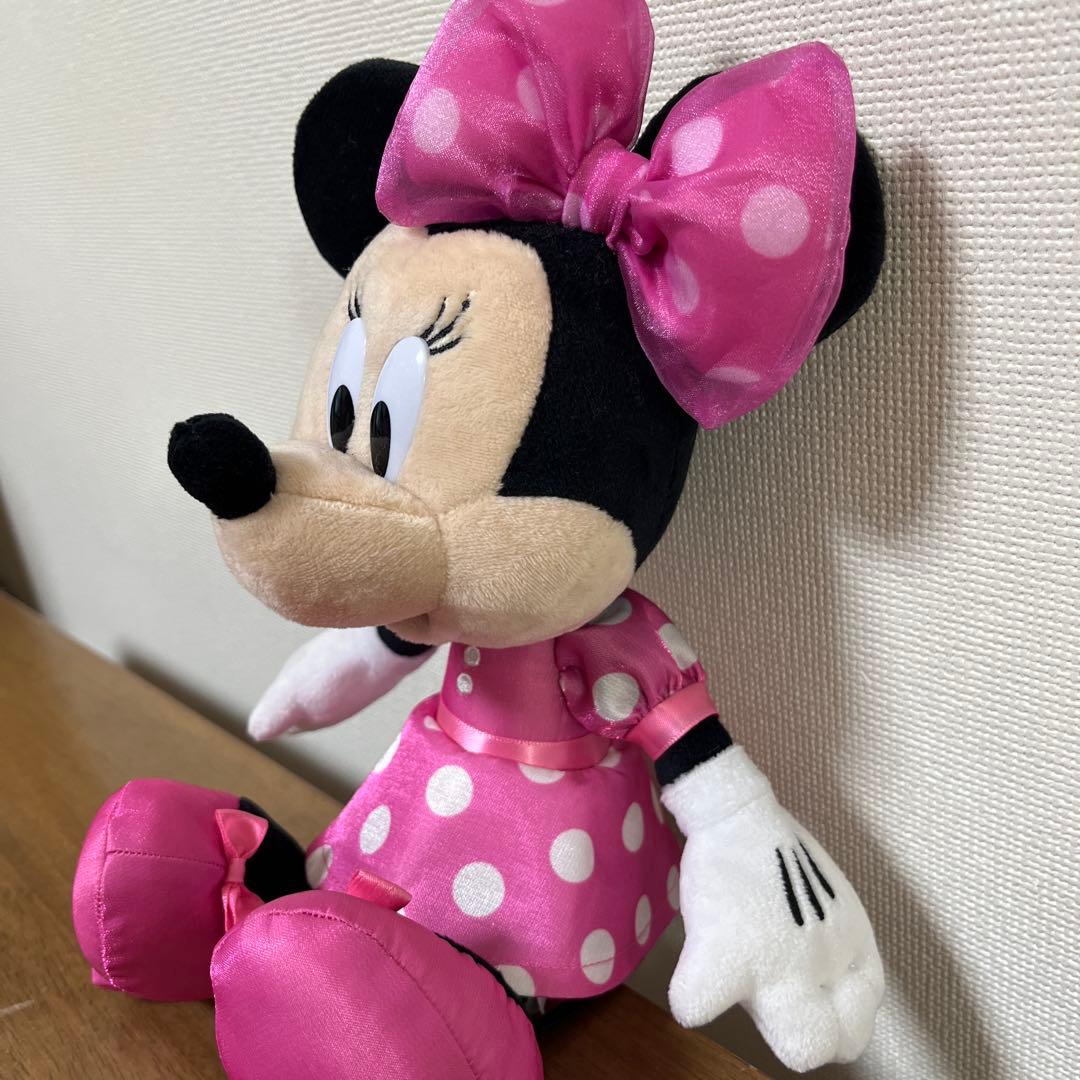 【新品未使用タグ付き】ミニー ぬいぐるみキーチェーン　ピンク　ミニーの日