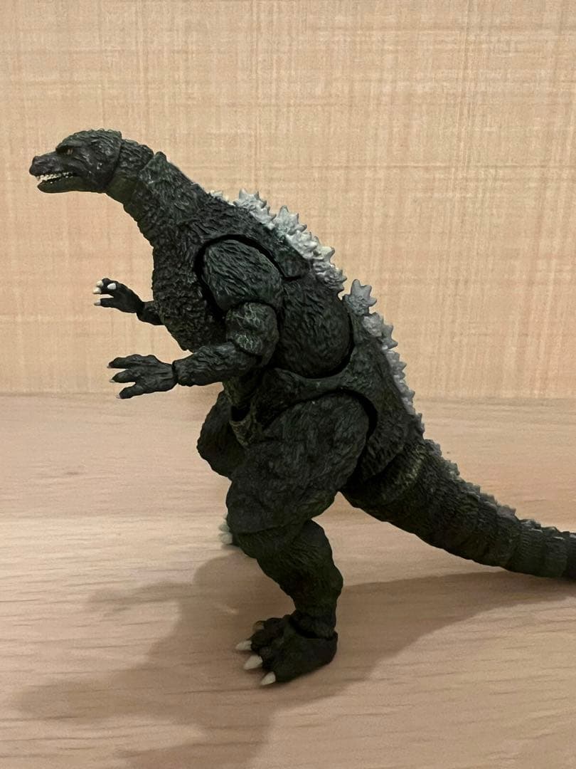 S.H.MonsterArtsゴジラジュニア