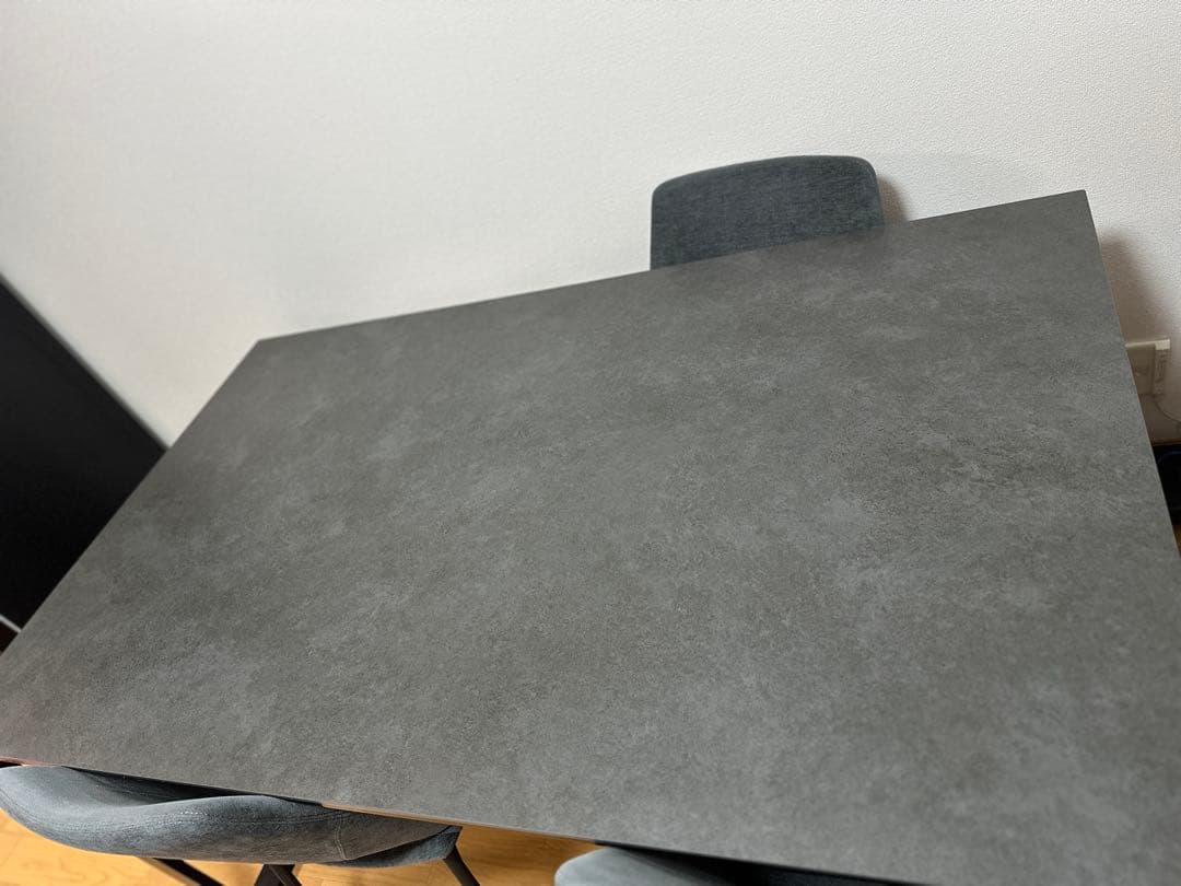 r*u様 ニトリ　グレー ダイニングテーブル