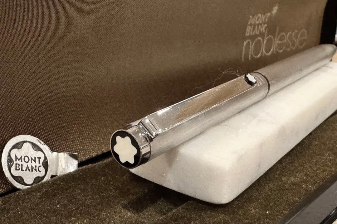 【極美品】モンブラン 2色ボールペン シルバー（リフィルセット）