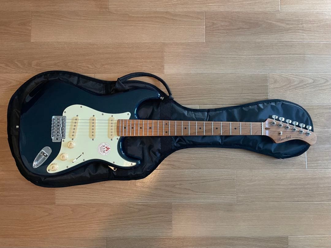 【ほぼ新品】Bacchus BST-1-RSM/M DLPB ストラトキャスター