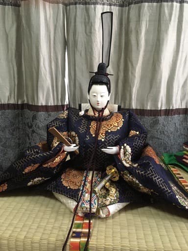 【昭和の雛人形】 伝統的日本の雛祭り　御代理様　お雛様
