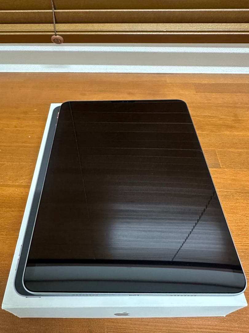 Apple iPad Pro 11インチ　第四世代　wifiモデル