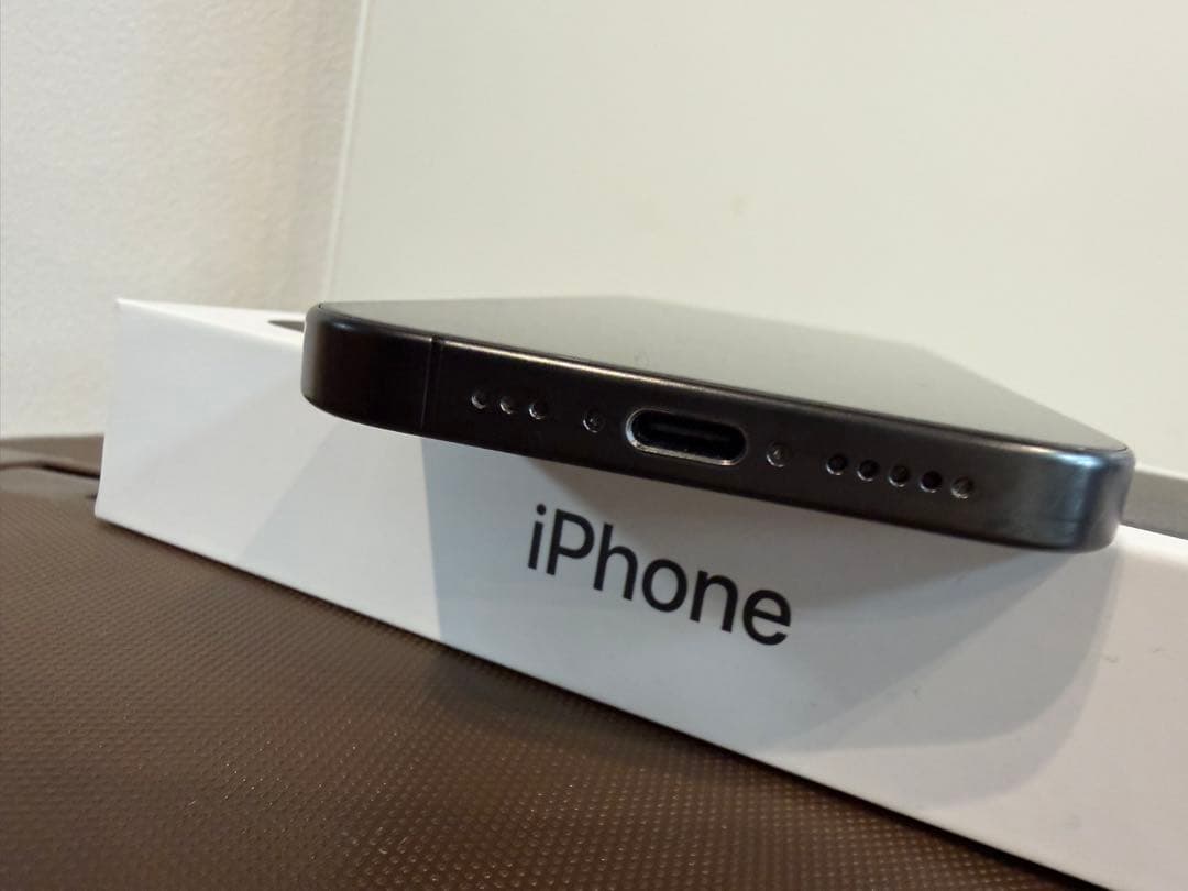 iPhone15pro 512GB ブラックチタニウム