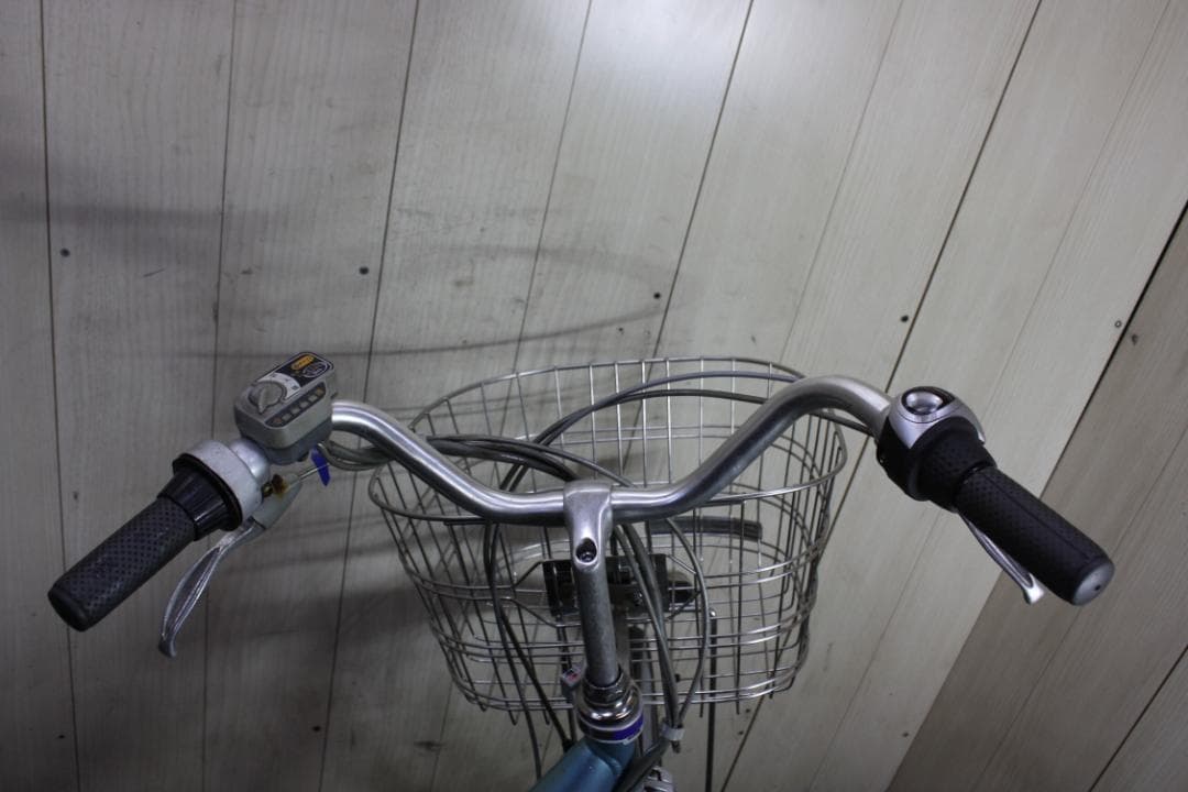 ブリヂストン A22アシスト 大容量8.1AH 26型 3段 LED 電動