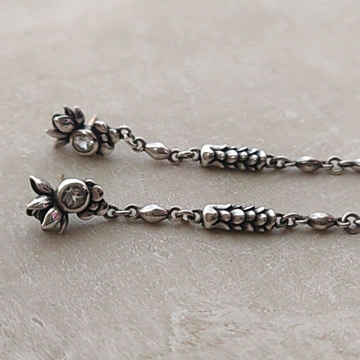 【期間限定お値下げ】Bloody Mary ウォーターローズピアス 水咲花　両耳