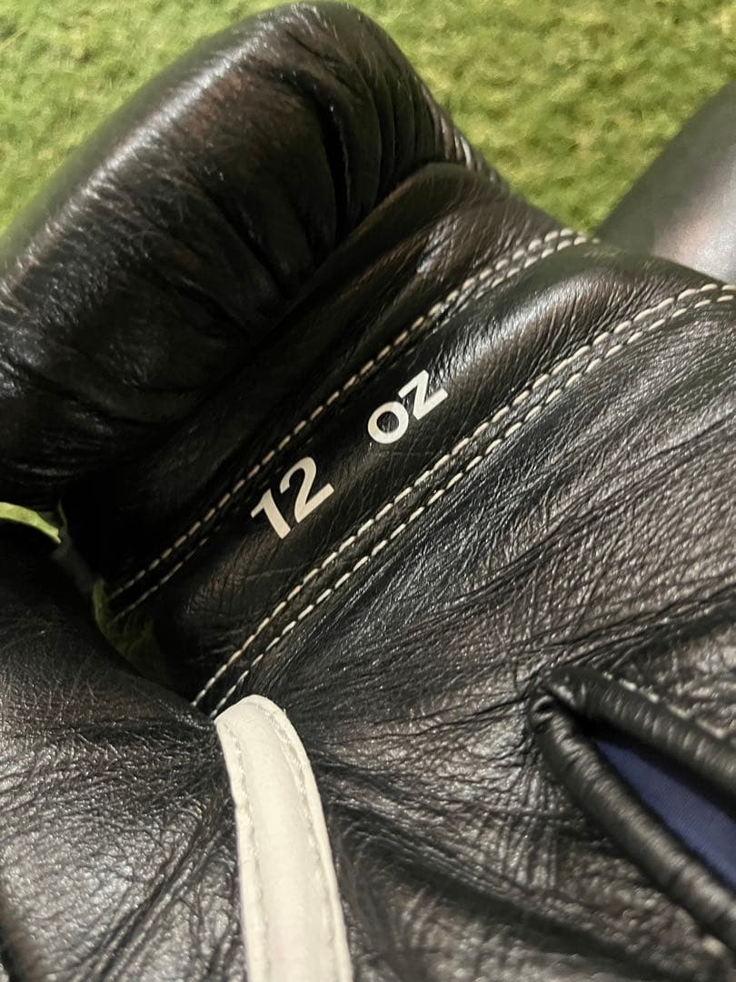 Winning ボクシンググローブ 12 oz ブラック