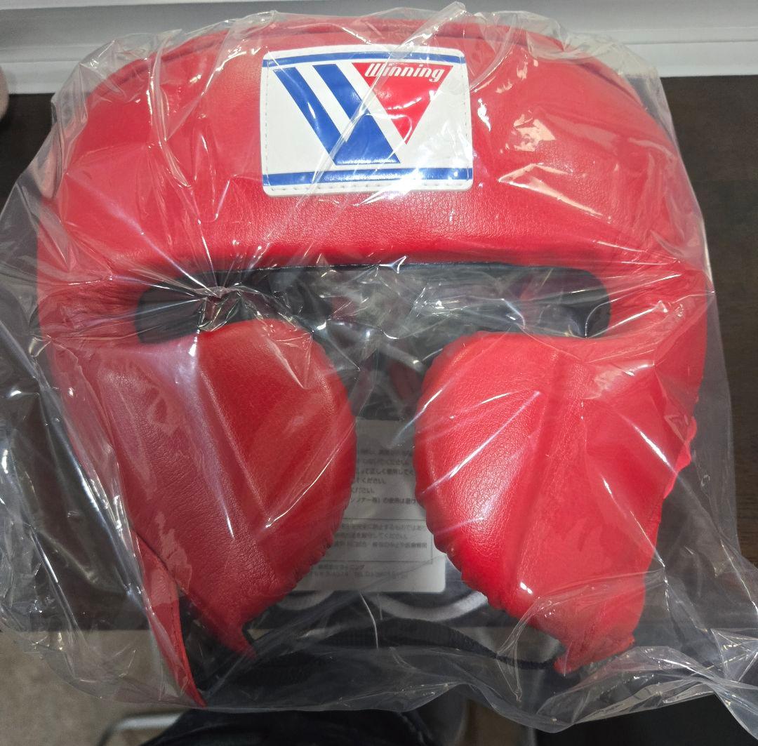 新品Winning ボクシングヘッドギア M 赤