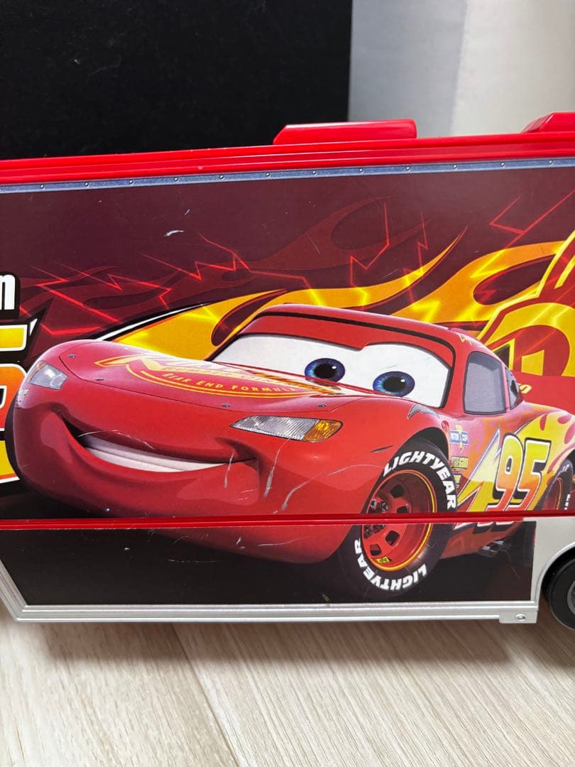 たくさんのせよう！大きなマック　カーズ3タイプ　トミカ　箱あり