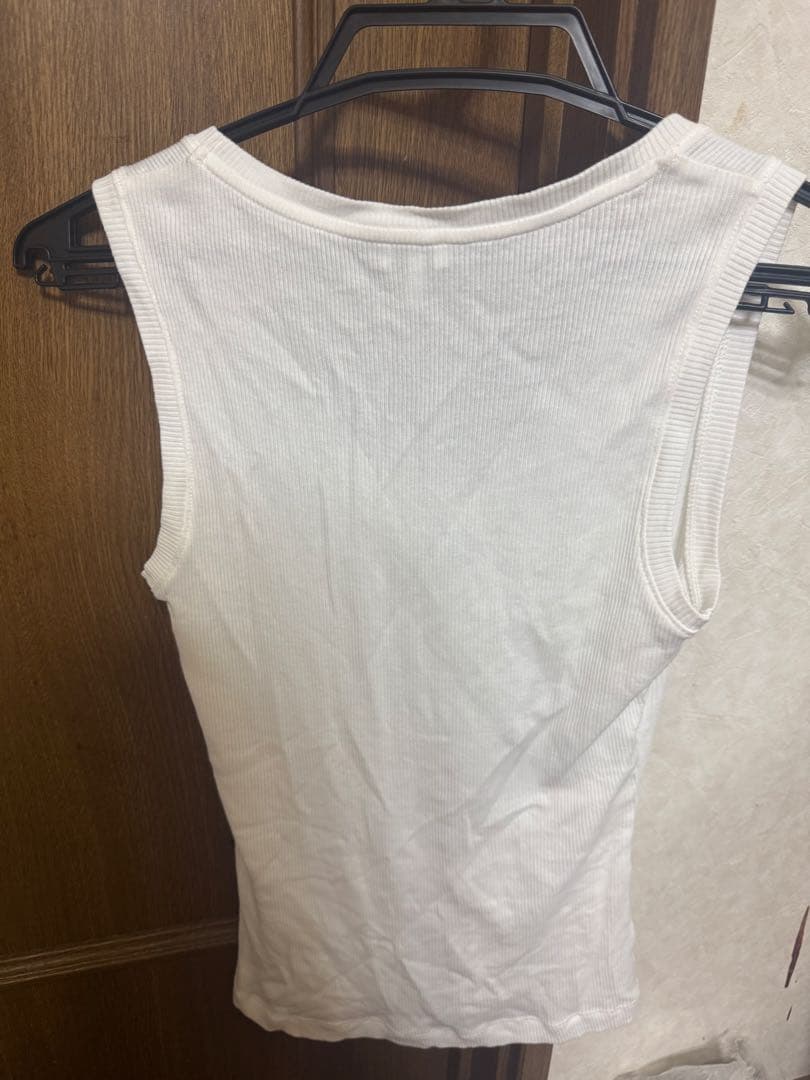 ロエベ タンクトップ