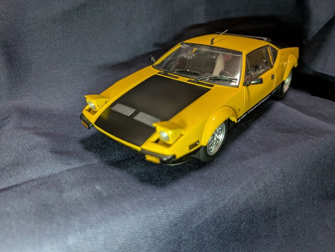 京商 1/18ミニカーデ・トマソ　パンテーラGTS