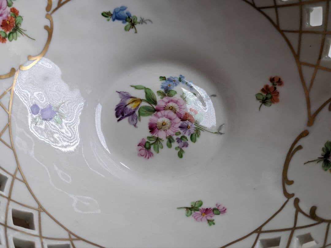 ドレスデン バスケット　花柄 透かし模様 猫足 ボウル　磁器