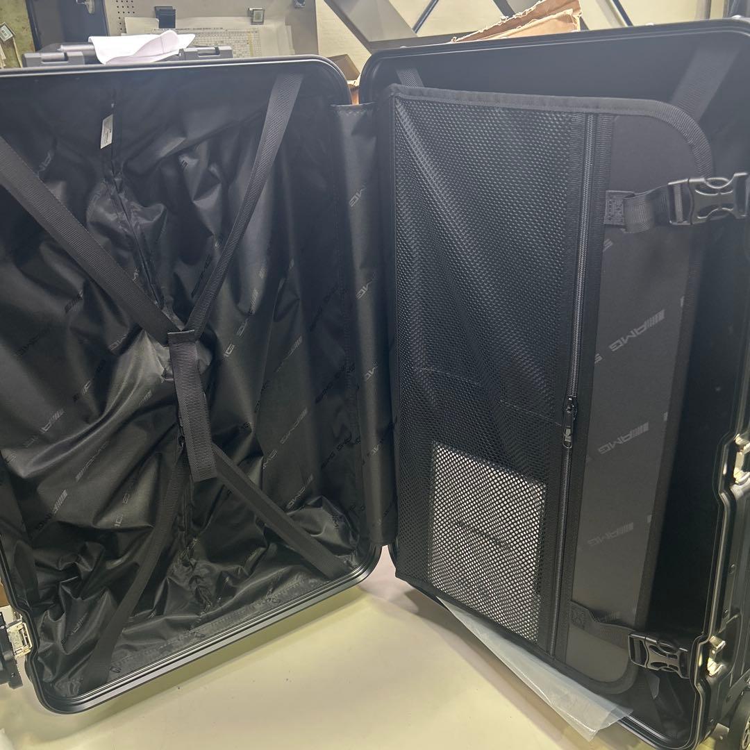 5970【未使用品】メルセデスベンツ　AMG キャリーケース