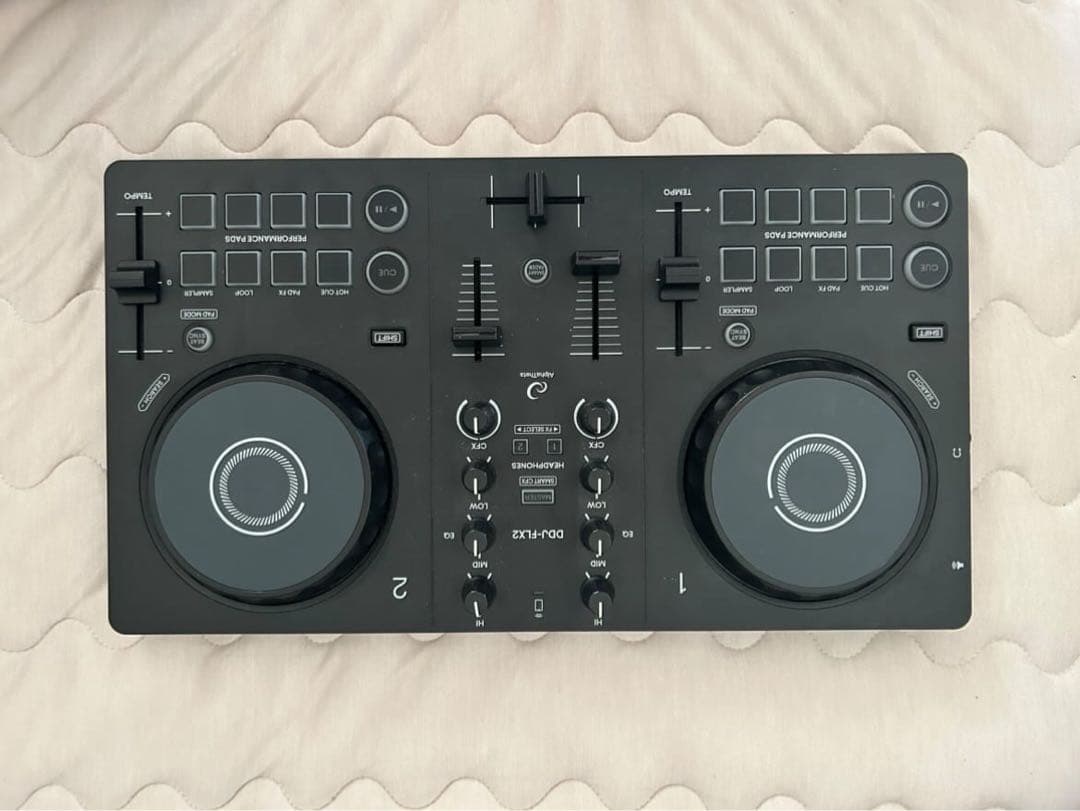 FLX2 DJ機材