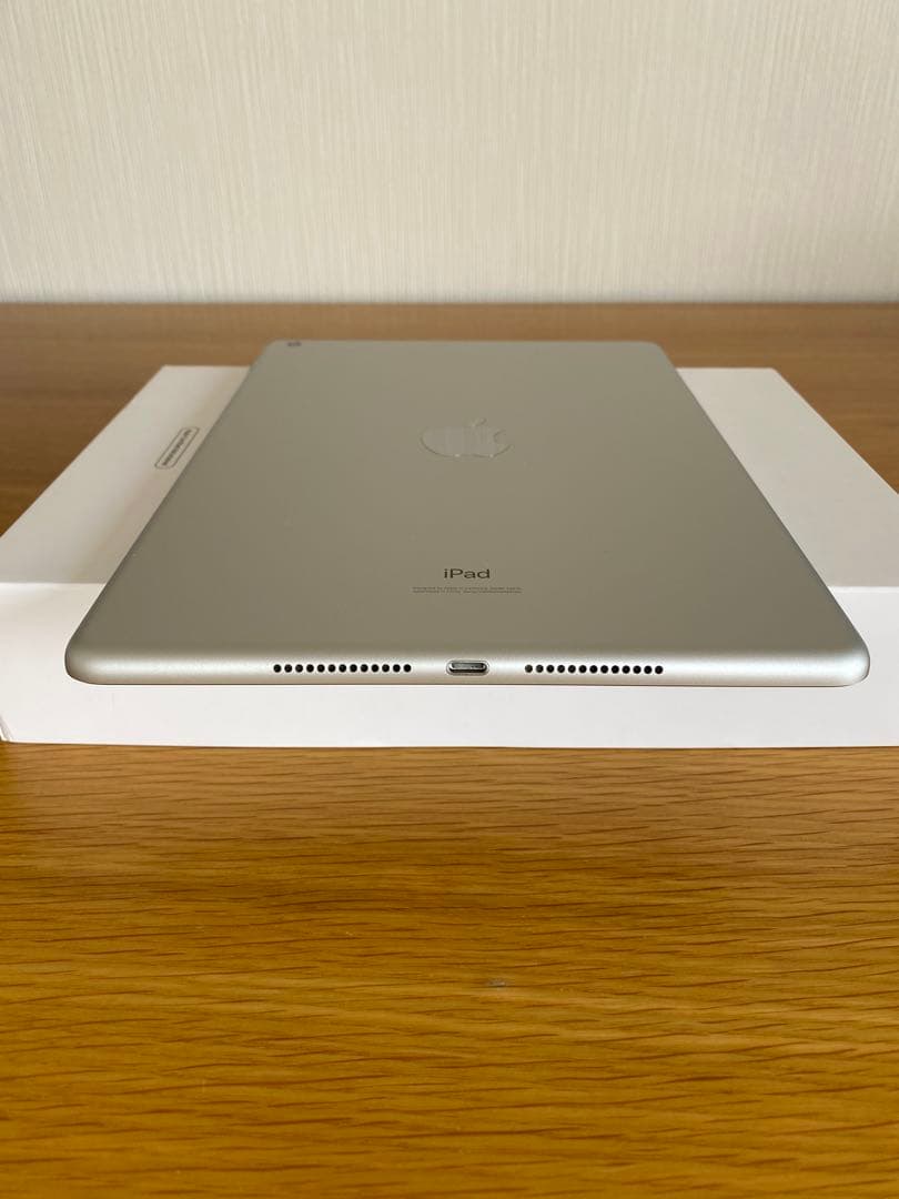 iPad 第6世代 美品　iPad 本体　動作確認済み