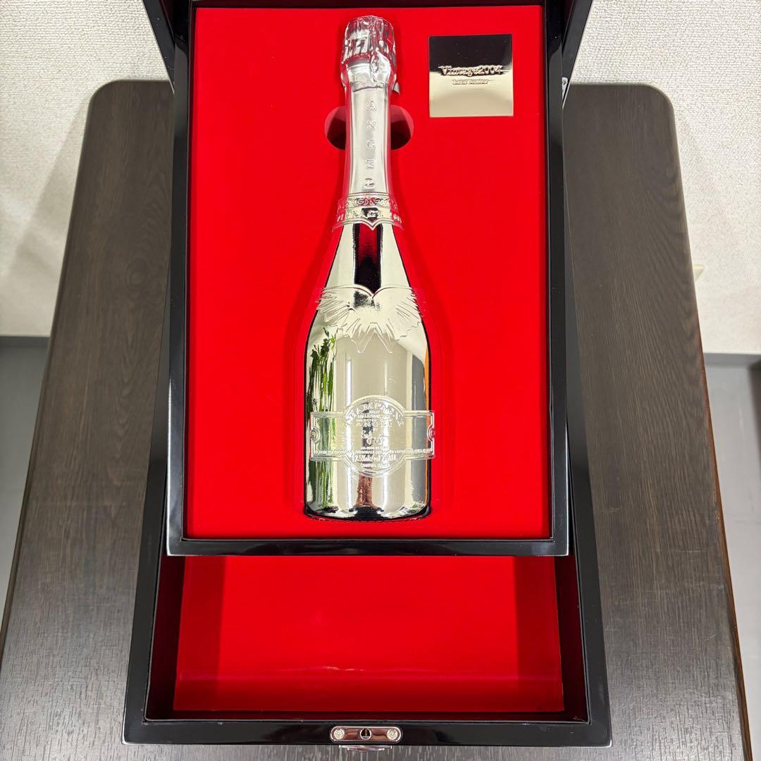 新品未開栓 エンジェル ブリュットヴィンテージ2004