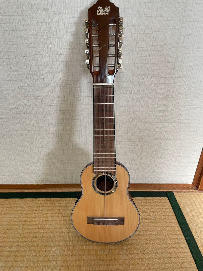 チャランゴ［エレキアコスティック］made in Perú お正月セール‼️