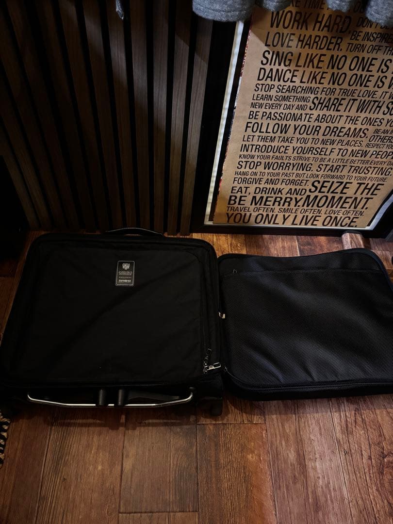 サムソナイト　samsonite BLACK LABEL 最高級キャリーバッグ