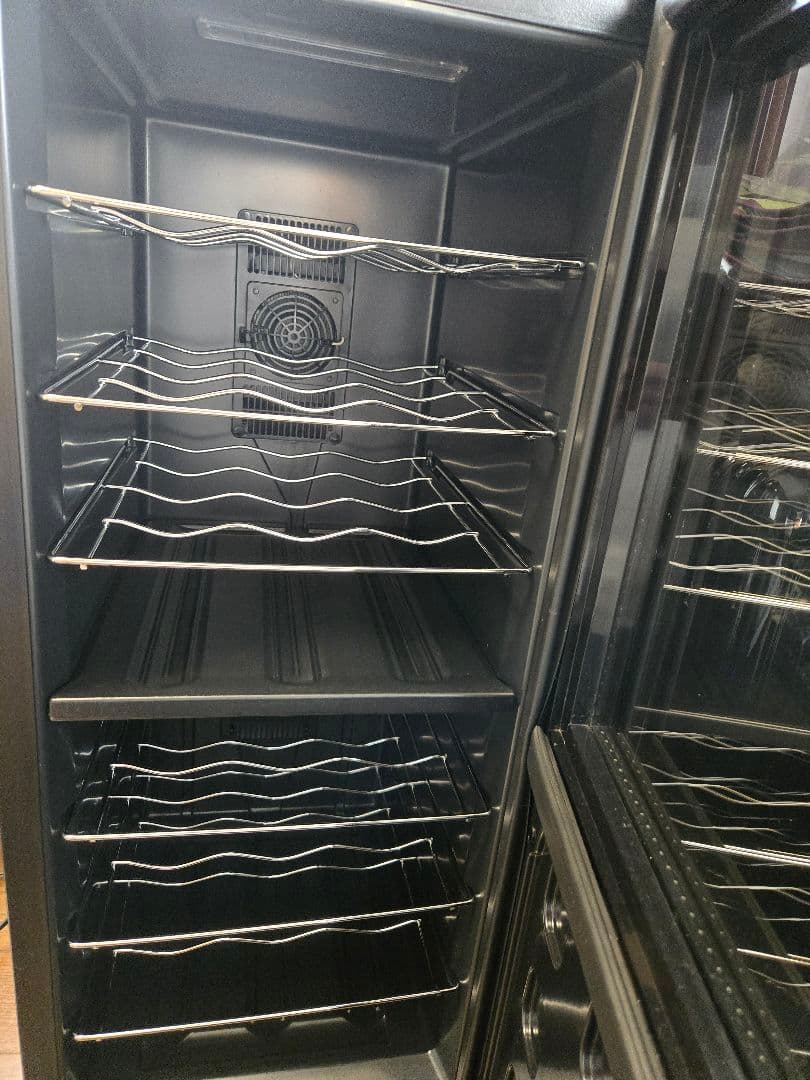 ワインセラー コンポジット クワガタ　飼育