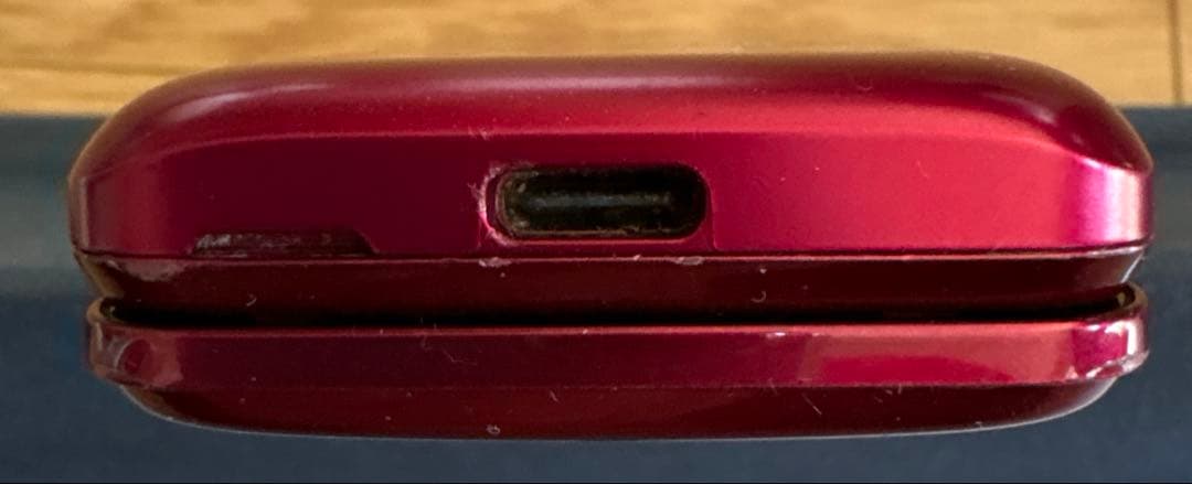 au KYF41 ピンク折りたたみ式携帯電話