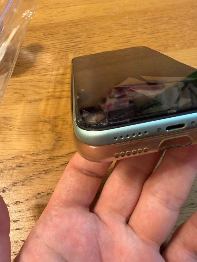 iPhone11 グリーンsimフリー