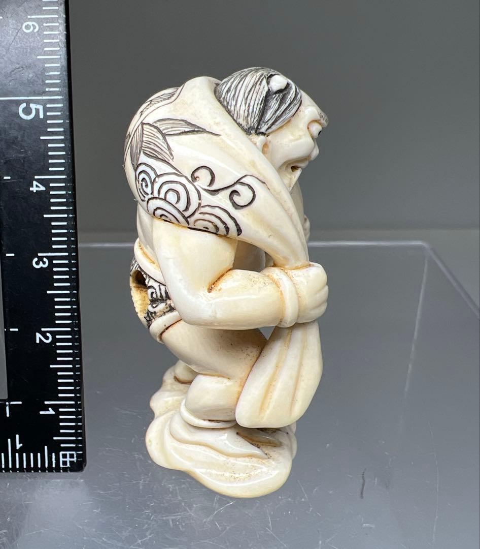 極上和彫　風神根付　27g 東Y8-0109☆2Fトヒト