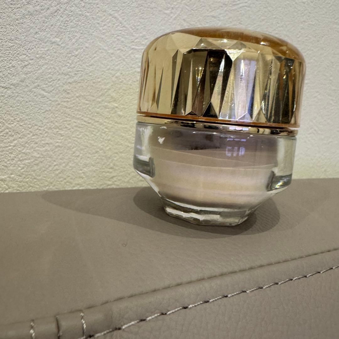 クレドポー クレ・ド・ポー ボーテ クリーム ファンデーション　オークル00