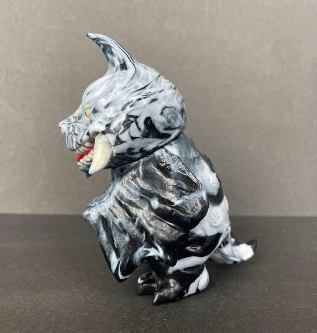 ウルトラCUBE　シカルナ工房　ペギラ　マーブル　ソフビ