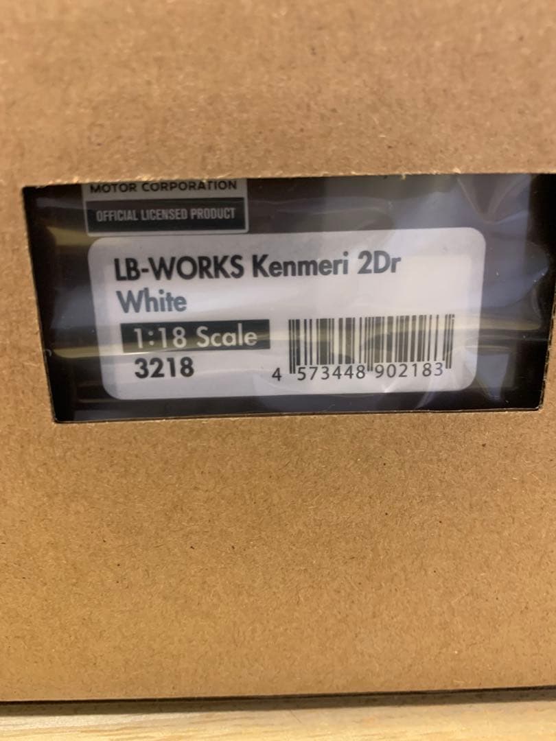 イグニッションモデル　1/18 LBWK ケンメリ ホワイト　3218