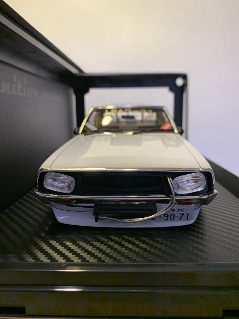 イグニッションモデル　1/18 LBWK ケンメリ ホワイト　3218