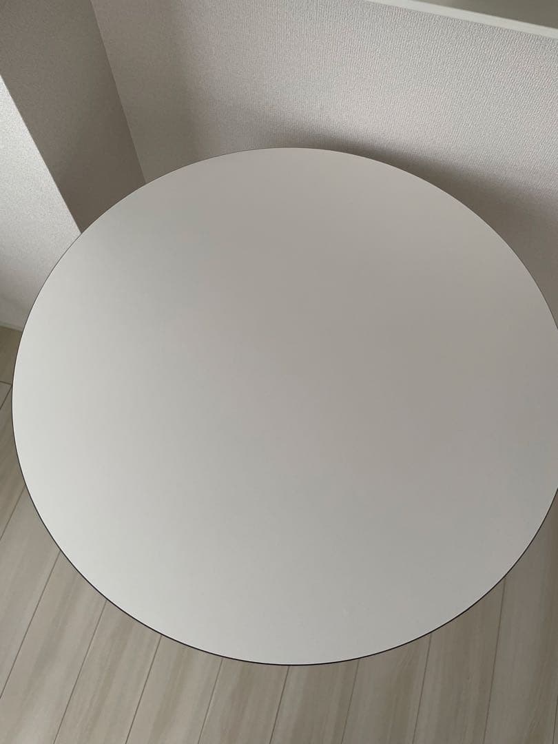 ミッドセンチュリー　丸テーブル