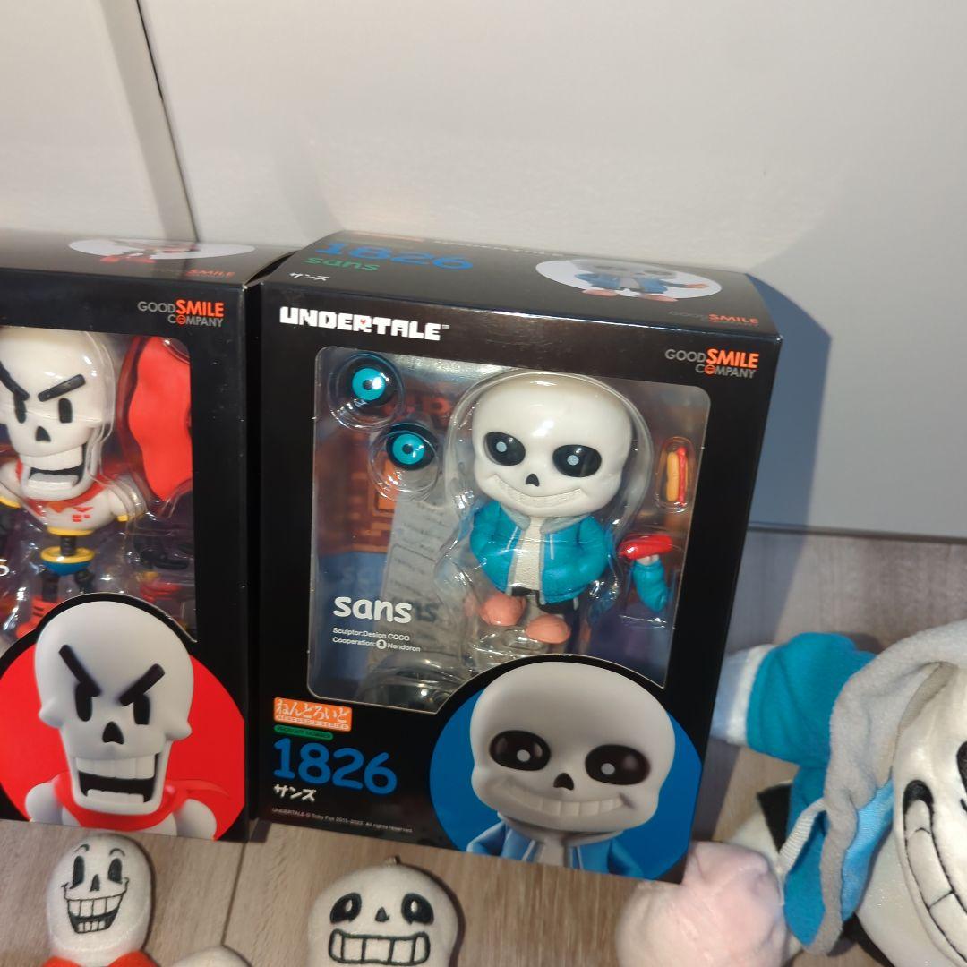 undertale　サンズ　パピルス　フィギュア　ぬいぐるみ　アクスタ　14点
