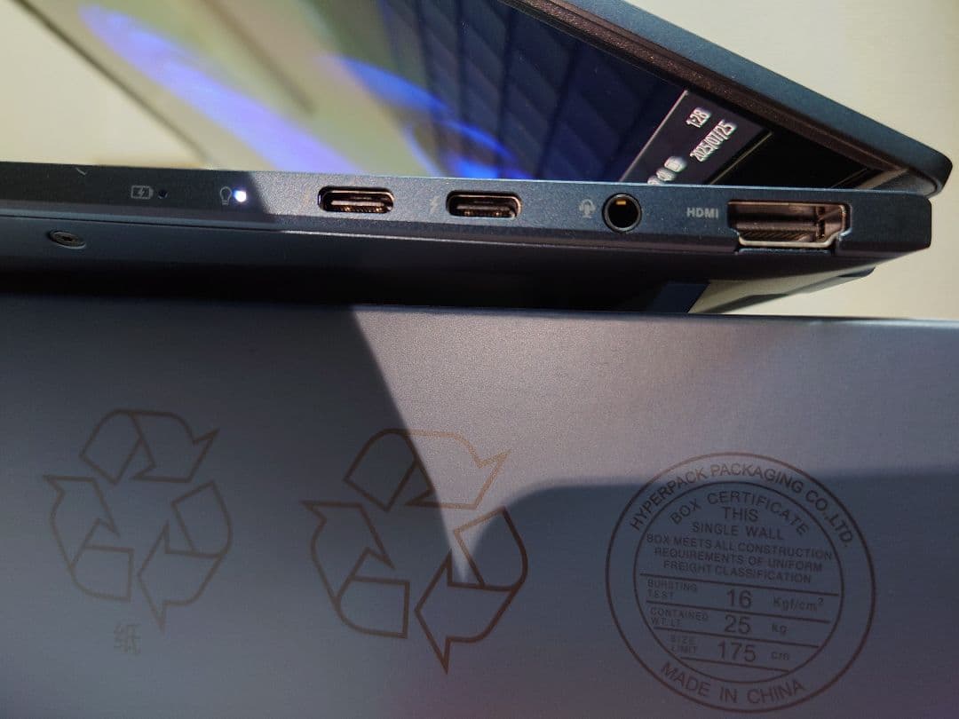 【美品】ASUS Zenbook 14 OLED UX3405MA-U5165W