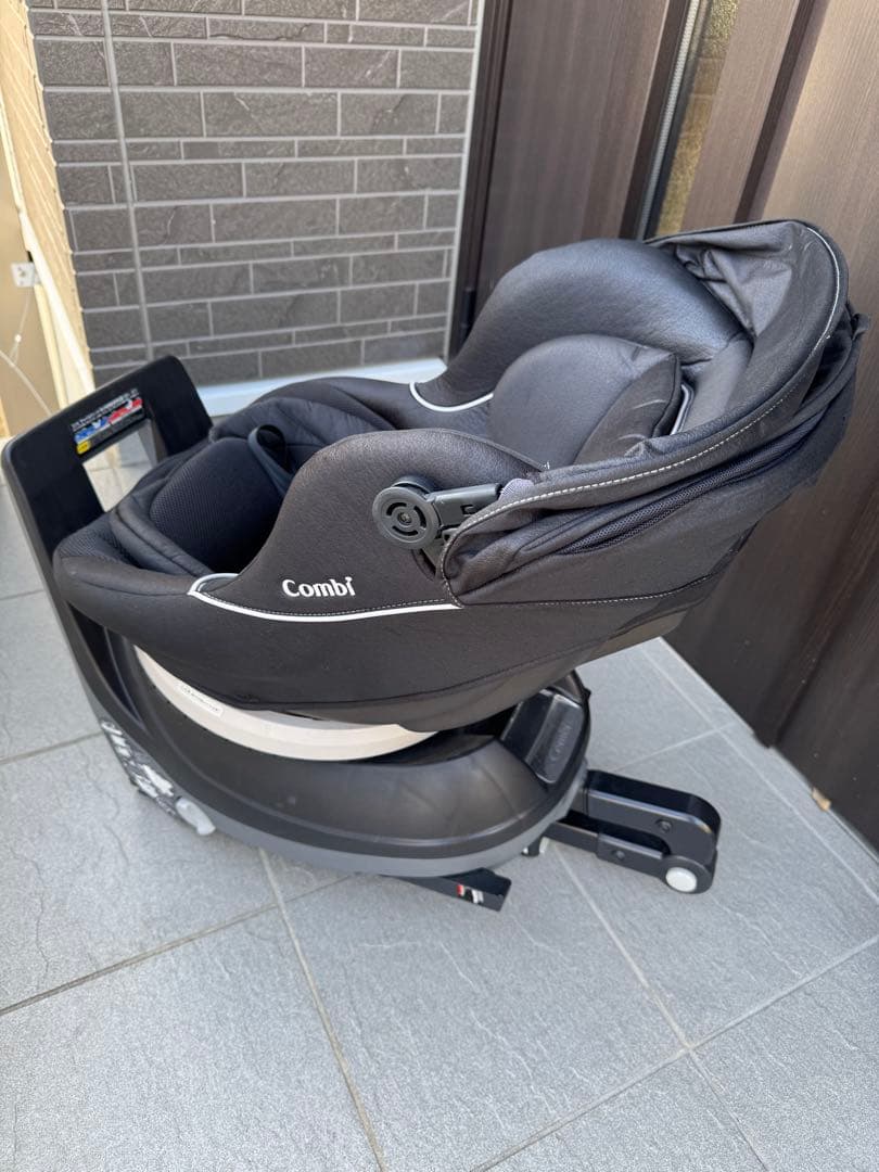 土日限定値下げ‼︎‼︎ Combi クルムーヴ ISOFIX