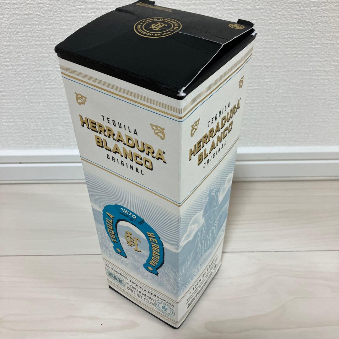 HERRADURA BLANCO テキーラ 950ml アルコール46%