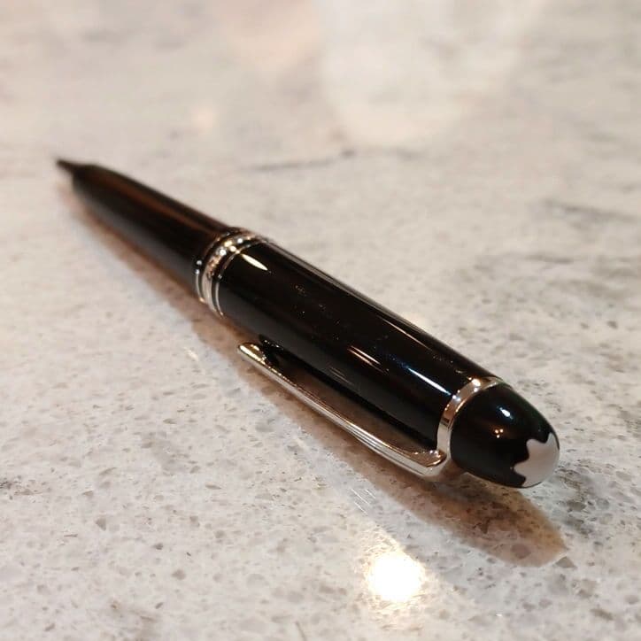 モンブラン ボールペン 黒　MONTBLANC