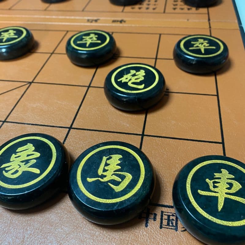 天然薬王石中国将棋   現代工芸品  美術品 置物