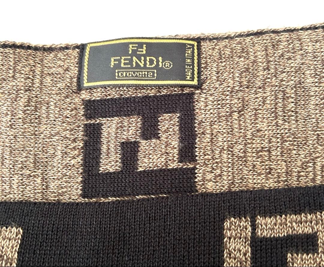 FENDIフェンディ マフラー FFロゴマフラー