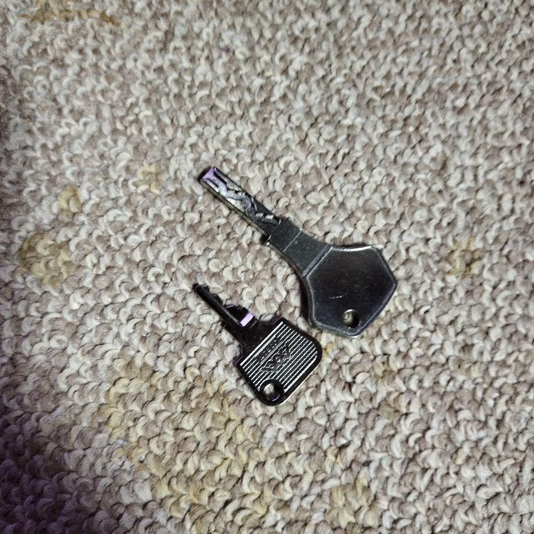 【送料込み】バジリスク2　【メダル不要機】パチスロ実機