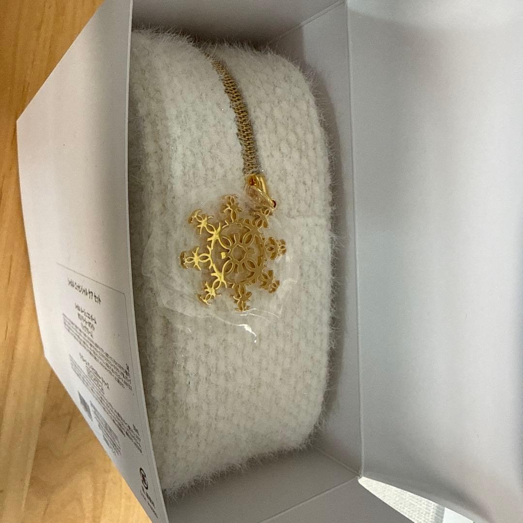 新品未開封　CHANEL エッセンシャルケアセット