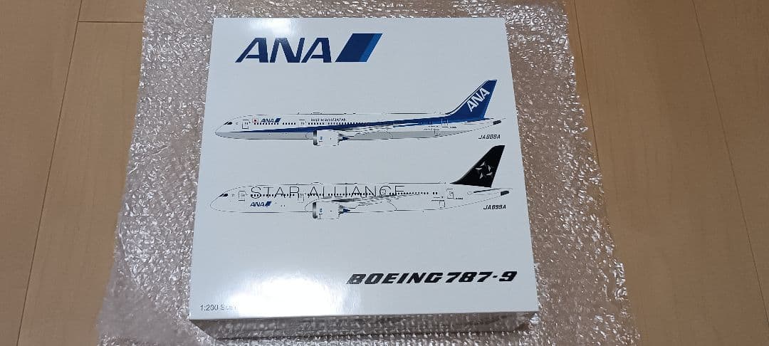 ANA Boeing 787-9 JA888A　1/200スケール
