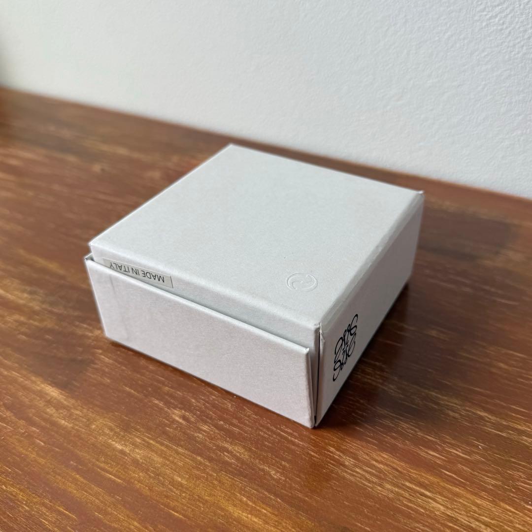 LOEWE ロエベ アナグラム ブローチ (メタル)