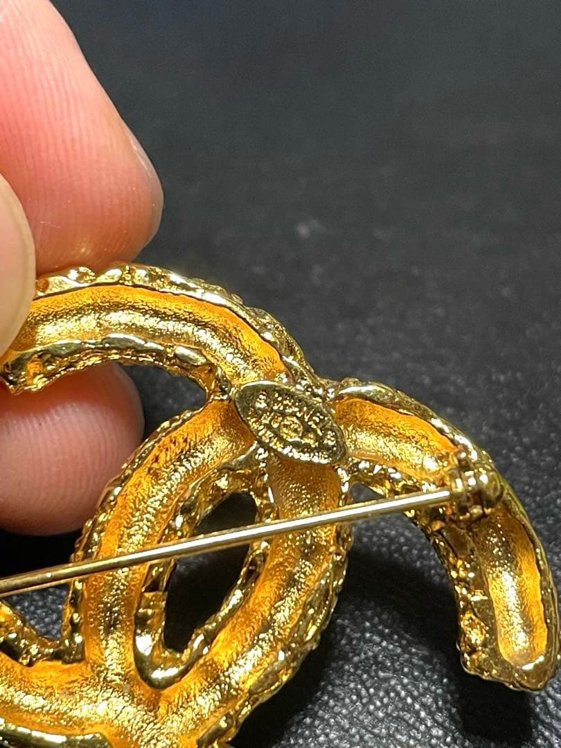 希少 シャネル ブローチ 溶岩 ココマーク ゴールド ヴィンテージ 93A