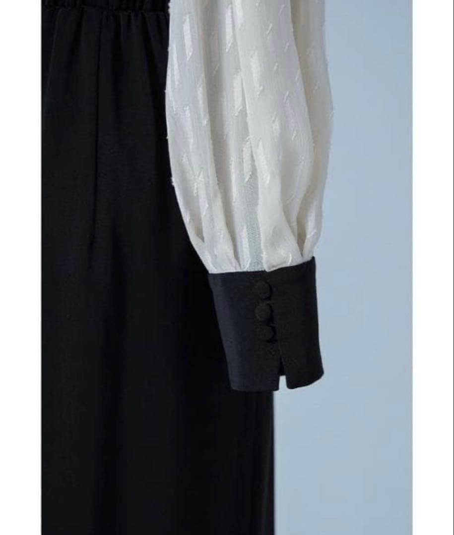 美品 niana カシュクールデザインパンツドレス オールインワン ドレス　黒