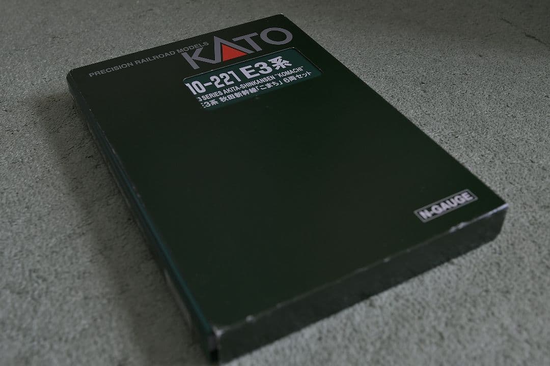 KATO E3系秋田新幹線こまち